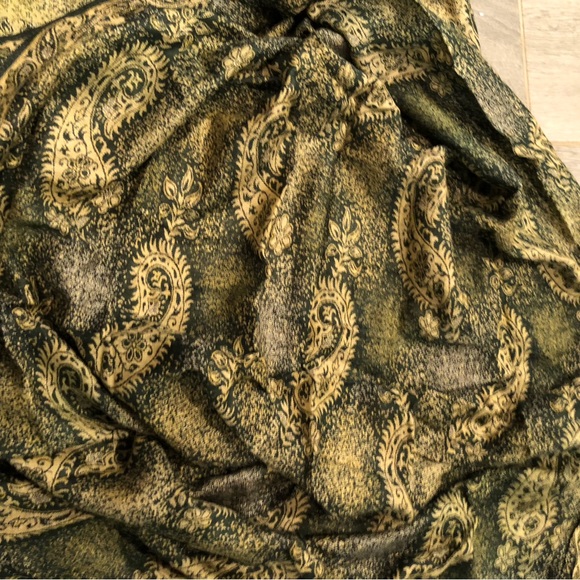Authentic Turkish silk paisley Shaw - Picture 2 of 9